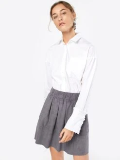 Moves Mini-jupes Jupe Kia Femme Gris Foncé -Edited You Boutique 03dc2fd6a426ddad528617204c617214