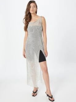 WEEKDAY Robes De Plage Vêtement De Plage Joanne Femme Gris / Gris Clair -Edited You Boutique 0d477f58acda23401013a9ef6c5e6dfa