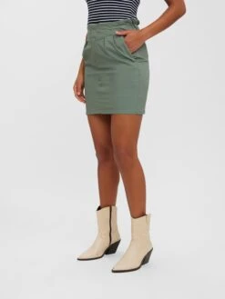 Vero Moda Mini-jupes Jupe EVANY Femme Kaki 10 Vero Moda Mini-jupes Jupe EVANY Femme Kaki -Edited You Boutique 18e565726daf0e583991ee307f6f69fb