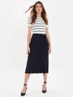 Threadbare Robes Robes En Maille Sydney Femme Noir -Edited You Boutique 1dcba3cd60579ffd16ce104e9e8df1b8