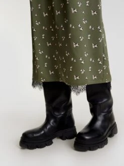 EDITED Jupes Longues Jupe Merida Femme Kaki 10 EDITED Jupes Longues Jupe Merida Femme Kaki -Edited You Boutique 34bb4f051d519bbcf29fcef637681469