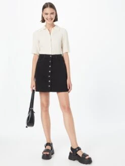 Pieces Mini-jupes Jupe Pehhy Femme Noir -Edited You Boutique 45bdd9dee8c0c32fb7799b43f4e521f0