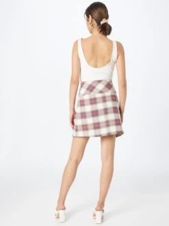 Karen Millen Mini-jupes Jupe Femme Crème -Edited You Boutique 4a05728e75d373fefa9d4632239c4e74