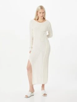 WEEKDAY Robes Robes En Maille Luna Femme Blanc -Edited You Boutique 4d49785af487abf89102494b01e9d7fd