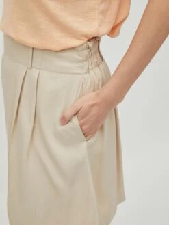 Vila Mini-jupes Jupe Vero Femme Beige -Edited You Boutique 5a8bc95f50949373bee16477939594b1