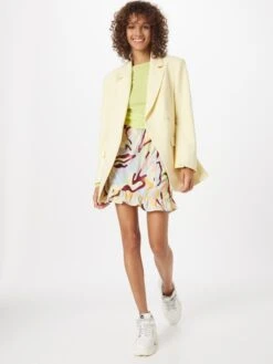 Pieces Mini-jupes Jupe Jesso Femme Jaune -Edited You Boutique 60f5485ea17e4eeb64a4f1cb208f5ee1