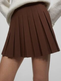 PULL & BEAR Mini-jupes Jupe Femme Brun Foncé -Edited You Boutique 7e5f2c737ac71ded2ddce9fc229d0caf