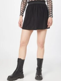 Vero Moda Mini-jupes Jupe BEAUTY Femme Noir 9 Vero Moda Mini-jupes Jupe BEAUTY Femme Noir -Edited You Boutique a3f02f09fd53c34babaf4869edae8d8a