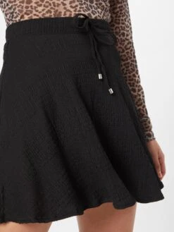 About You Mini-jupes Jupe Sana Femme Noir 8 About You Mini-jupes Jupe Sana Femme Noir -Edited You Boutique c5895083ce919842677240a4e319245e
