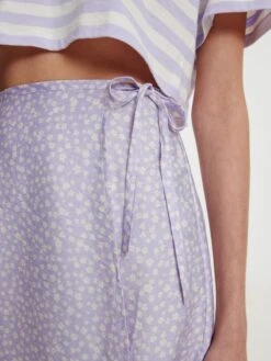 EDITED Mini-jupes Jupe Grazia Femme Violet Pastel -Edited You Boutique d1fee72602ef4bbe70a0d13f3abb944a