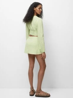 PULL & BEAR Mini-jupes Jupe Femme Vert Clair -Edited You Boutique faf76b742366eb5b037f25559fe3bc47